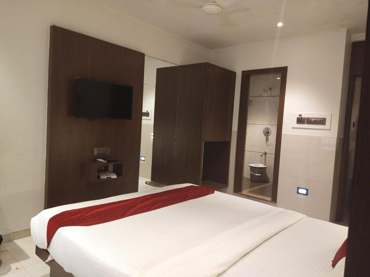 Hotel Monarch Express Near Karnala Sports Academy Panvel,Navi Mumbai Exterior photo