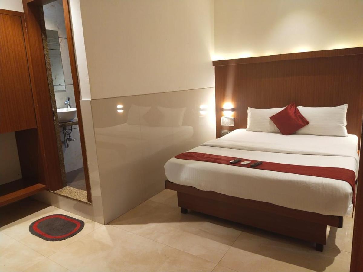 Hotel Monarch Express Near Karnala Sports Academy Panvel,Navi Mumbai Exterior photo